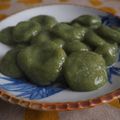 みせす☆まあさ's cooksnap of when they made よもぎ白玉だんご（よもぎだんご）.