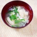 ふうはっちゃん's cooksnap of when they made 水菜と油揚げの味噌汁.