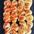 comcomi's cooksnap of when they made ☆カリカリチーズのソーセージロール☆.