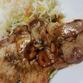 ami-rarara's cooksnap of when they made ご飯がススム♡甘辛トンテキ温玉添え♪.