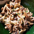 ぽんぽこ♩'s cooksnap of when they made 簡単！豚こまもやし豆苗と卵の中華炒め.