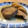 ayatakuママ's cooksnap of when they made 簡単！にんにくブリ大根.