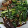 凪なぎ's cooksnap of when they made 時短で簡単母の味お茄子とニラの甘辛炒め.
