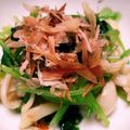 ☆とん吉☆'s cooksnap of when they made めんつゆで★三つ葉とブナピーのおひたし.