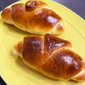 u_namika's cooksnap of when they made 簡単塩ロールパン・塩パン.