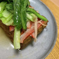 ayayahoney's cooksnap of when they made めんつゆ味の厚揚げにカニカマと小松菜のせ.