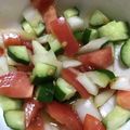 なつきよう's cooksnap of when they made トマトときゅうりのみ！3分サラダ.