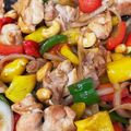 ♡にゃんたま♡'s cooksnap of when they made 鶏もも肉とパプリカのカシューナッツ炒め.