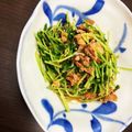 奈々1258's cooksnap of when they made 5分で完成！鯖味噌缶と豆苗のレンチン和え.