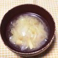わたさな2016's cooksnap of when they made 新玉ねぎと、春キャベツの味噌汁♪.