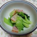 レオミウ's cooksnap of when they made チンゲン菜とベーコンの炒め物.