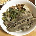 meakokoo's cooksnap of when they made 牛肉のすき煮 鍋ごと大皿料理.