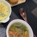 2児ママみきてぃ's cooksnap of when they made 野菜たっぷりコンソメスープ.