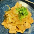 ☆saya☆saya's cooksnap of when they made 焼肉のたれで豚肉ときのこの野菜炒め.