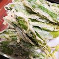 YUKIKOblue's cooksnap of when they made 失敗なくからっと揚がる行者ニンニク天ぷら.