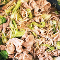 丸顔の妖精's cooksnap of when they made 簡単豚コマとキャベツもやしのオイマヨ炒め.