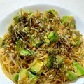 ♪ゆかたん♡'s cooksnap of when they made しらす.納豆.小松菜.アボカド.パスタ。.