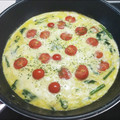 roll21's cooksnap of when they made ほうれん草とトマトチーズの洋風卵とじ.