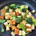 Erry_k's cooksnap of when they made 小松菜、はんぺん、きのこのバター醤油炒め.
