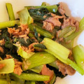 さちぶた♪'s cooksnap of when they made 小松菜とツナ缶の甘辛炒め.