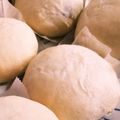 あゆovo's cooksnap of when they made 冷やして美味しい♪クリームパン.