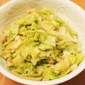 かなりんココりん's cooksnap of when they made レタスとたまねぎのおかかサラダ.