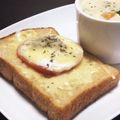 ☆GSSQHY☆'s cooksnap of when they made トマトがじゅわ〜フライパンで厚切トースト.