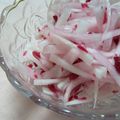 mikkusan's cooksnap of when they made 簡単！大根と梅干のサラダ.