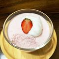 なお321's cooksnap of when they made 魔女の苺ミルクババロア.