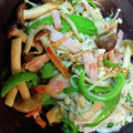 春美姫's cooksnap of when they made ピーマンときのこのバター醤油炒め.