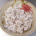 あたりめっこ's cooksnap of when they made 釜揚げしらすとゆかりの混ぜご飯.