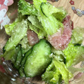 ムーヒツジ's cooksnap of when they made レタスと生ハムの簡単無限サラダ.
