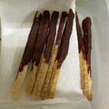 ニッシーマン's cooksnap of when they made 袋1枚de簡単！サク♪手作りポッキー♡.