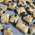 yumemama4's cooksnap of when they made 甘さ控えめひとくちサクサクスコーン.