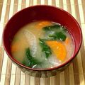 にきけん's cooksnap of when they made 大根と人参と青菜の味噌汁.
