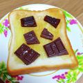 ＊なぁ＊'s cooksnap of when they made スペイン伝統☆塩チョコ＆オイルのトースト.