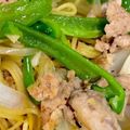 ゆっくん1129's cooksnap of when they made 豚玉ピーマンのだし醤油ナンプラー焼きそば.