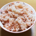 〇ふわり〇's cooksnap of when they made 桜色☆簡単桜エビの炊き込みご飯.