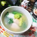 虹色♪︎ちゅーりっぷ's cooksnap of when they made お餅のお吸い物.