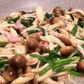 ★じん★'s cooksnap of when they made しめじとえのきのニラベーコン炒め.