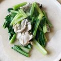 ピーナッツ子♪'s cooksnap of when they made 牡蠣と☆小松菜のナンプラー炒め.