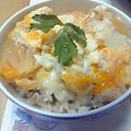 楽しいワイン's cooksnap of when they made 簡単・シンプル～な!!うんまぁい親子丼♬.