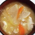 ☆熊八☆'s cooksnap of when they made 我が家の豚汁.