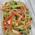 tamago大好き's cooksnap of when they made 大根と鶏ささみの炒めもの.