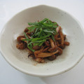 えりべえ's cooksnap of when they made いかげそときのこのこっくりレモン醤油炒め.