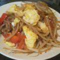 すみれおばさん's cooksnap of when they made 簡単！ふわたまニラもやし炒め.