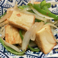 クックM6DK2O☆'s cooksnap of when they made 厚揚げと玉ねぎピーマンの梅炒め.