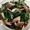 みこひろママ's cooksnap of when they made ほうれん草としめじ、もやしと人参のナムル.