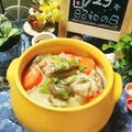 虹色♪︎ちゅーりっぷ's cooksnap of when they made クリスマスに！！鶏もも肉のフリカッセ.