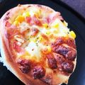 nao8686's cooksnap of when they made アレンジ自由＊お総菜パン＊.